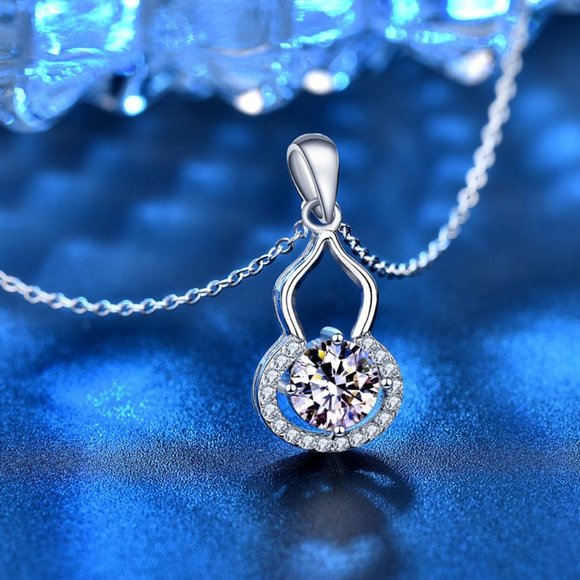 Certified 1ct. t.w. Moissanite Diamond Pear Shape Pendant Necklace NEW - Picture 3 of 10